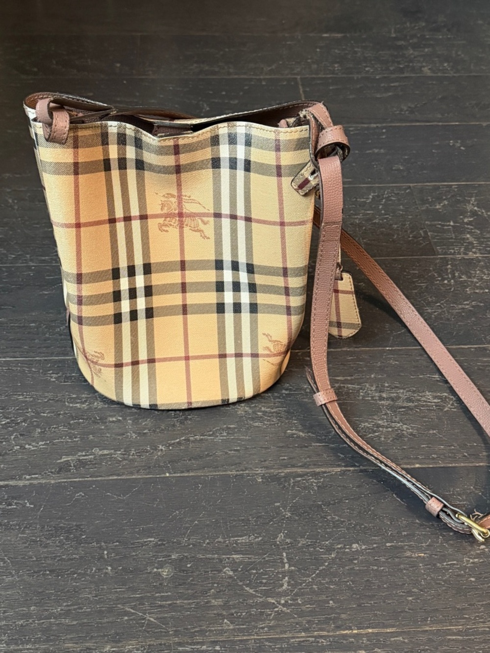 Burberry Haymarket Nova Check Bucket Shoulder Crossbody Bag Pink Leather women
